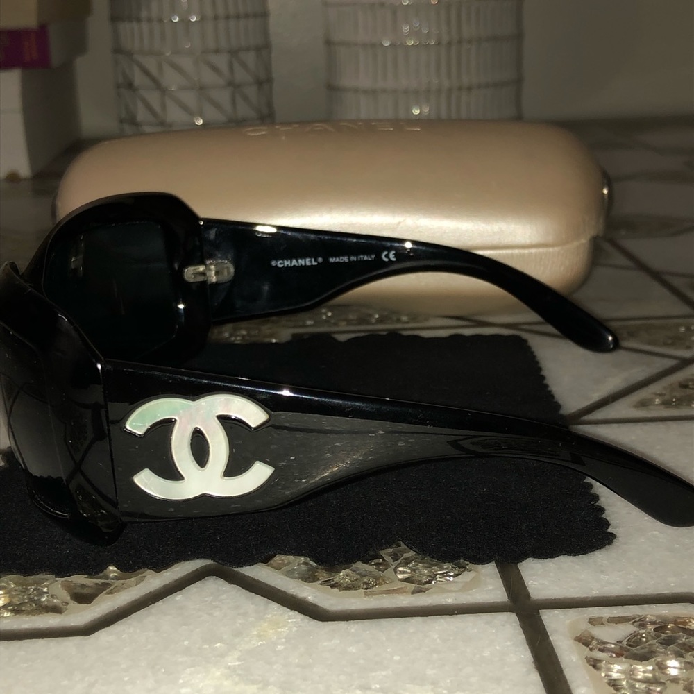 Chanel Sunglasses - Picture 6 of 7